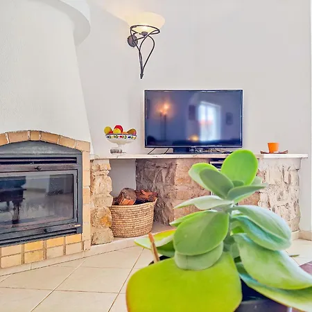 Stunning Casa Nicole By Be Cherish Vila *