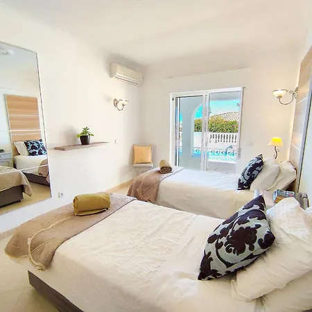 Stunning Casa Nicole By Be Cherish * Pêra